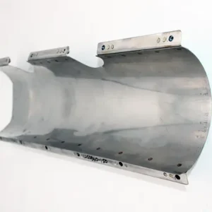 CESSNA T206/T207/T210/P206: SHROUD INBOARD