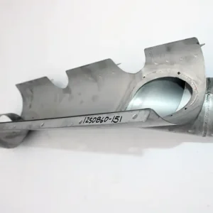 CESSNA T206/T207/T210/P206: SHROUD OUTBOARD